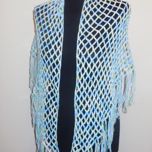 Crochet Shawl Fringed NEW Handmade Pastel Blue - Picture 3 of 6